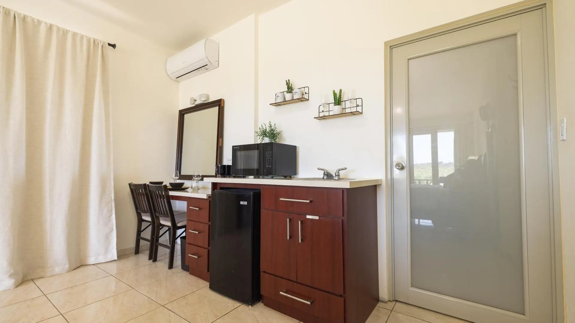 Rincon View Suites Matias 0*,